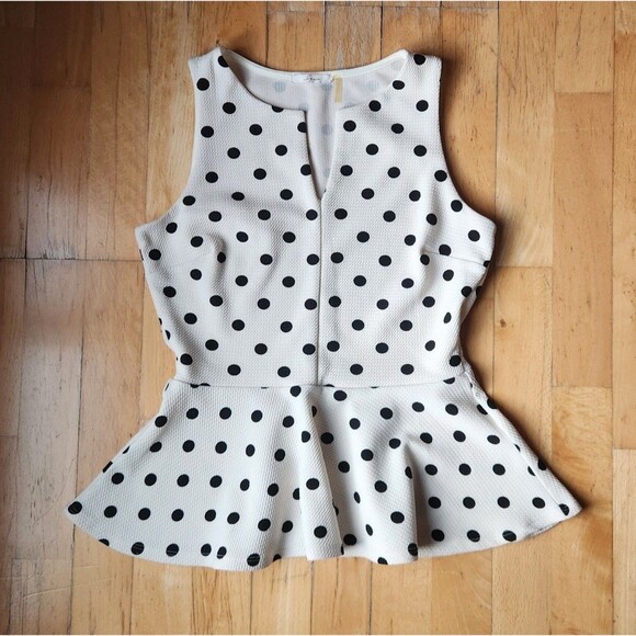 Soprano sleeveless B&W dot flair top, Medium - Picture 1 of 4